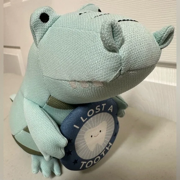 Pillowfort I LOST A TOOTH Kids' Milestone 12" Mint Green Alligator Plush Toy NWT - Picture 8 of 11